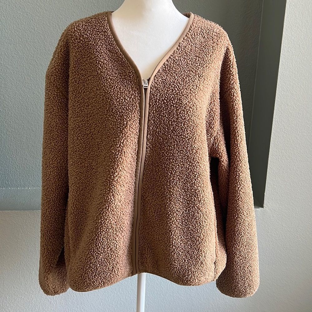 Aritzia Wilfred Free Teddy Sherpa Jacket